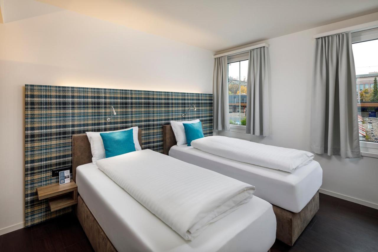 Hotel Schweizerhof Ветцикон Экстерьер фото